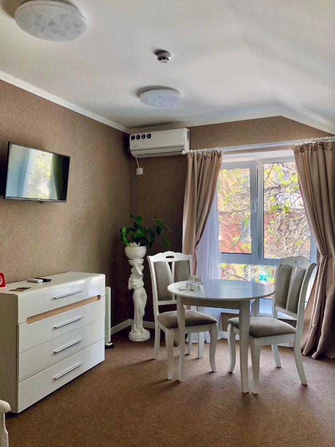 Hotel Korona Kropyvnytsky Extérieur photo