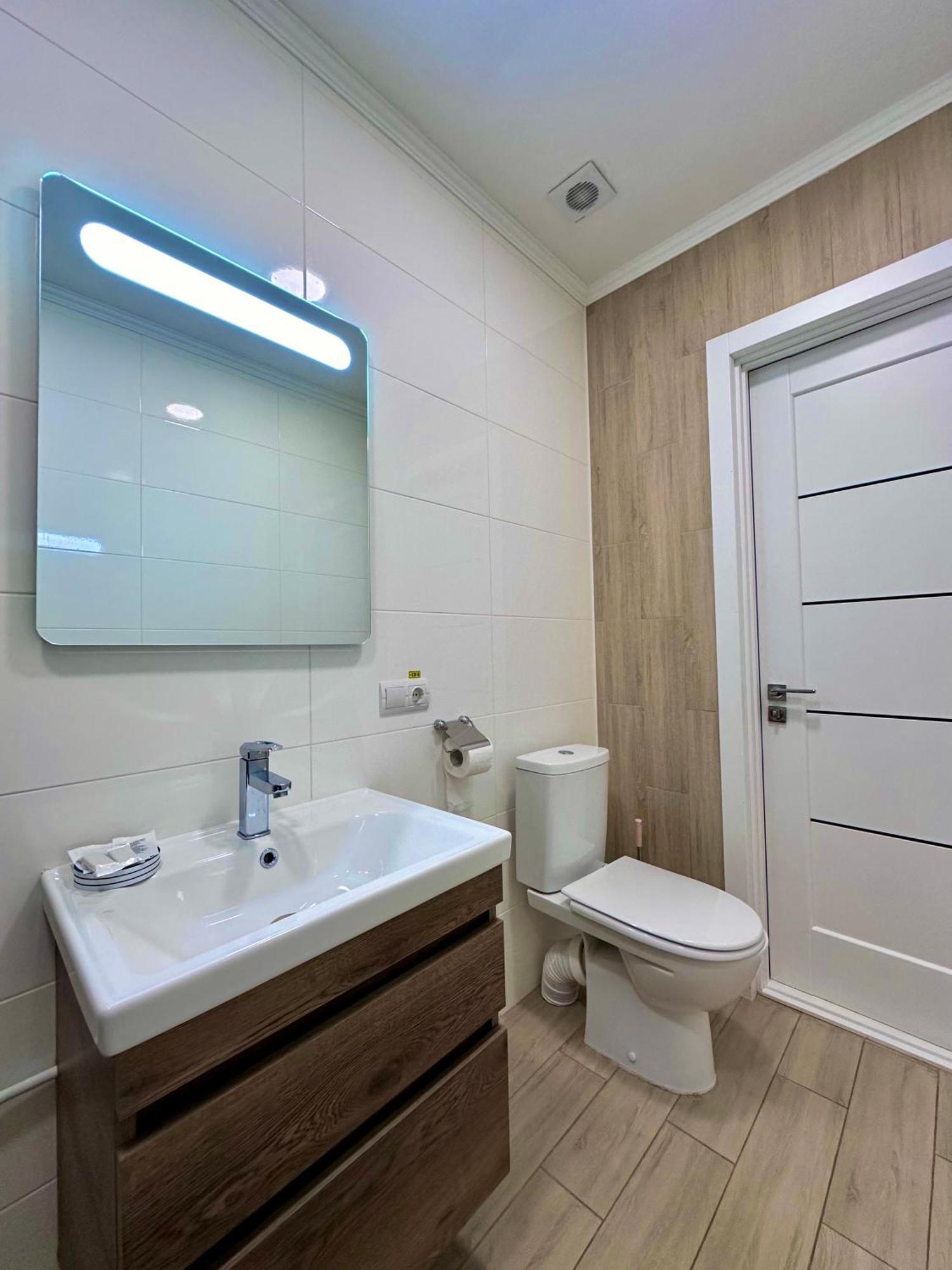 Hotel Korona Kropyvnytsky Extérieur photo