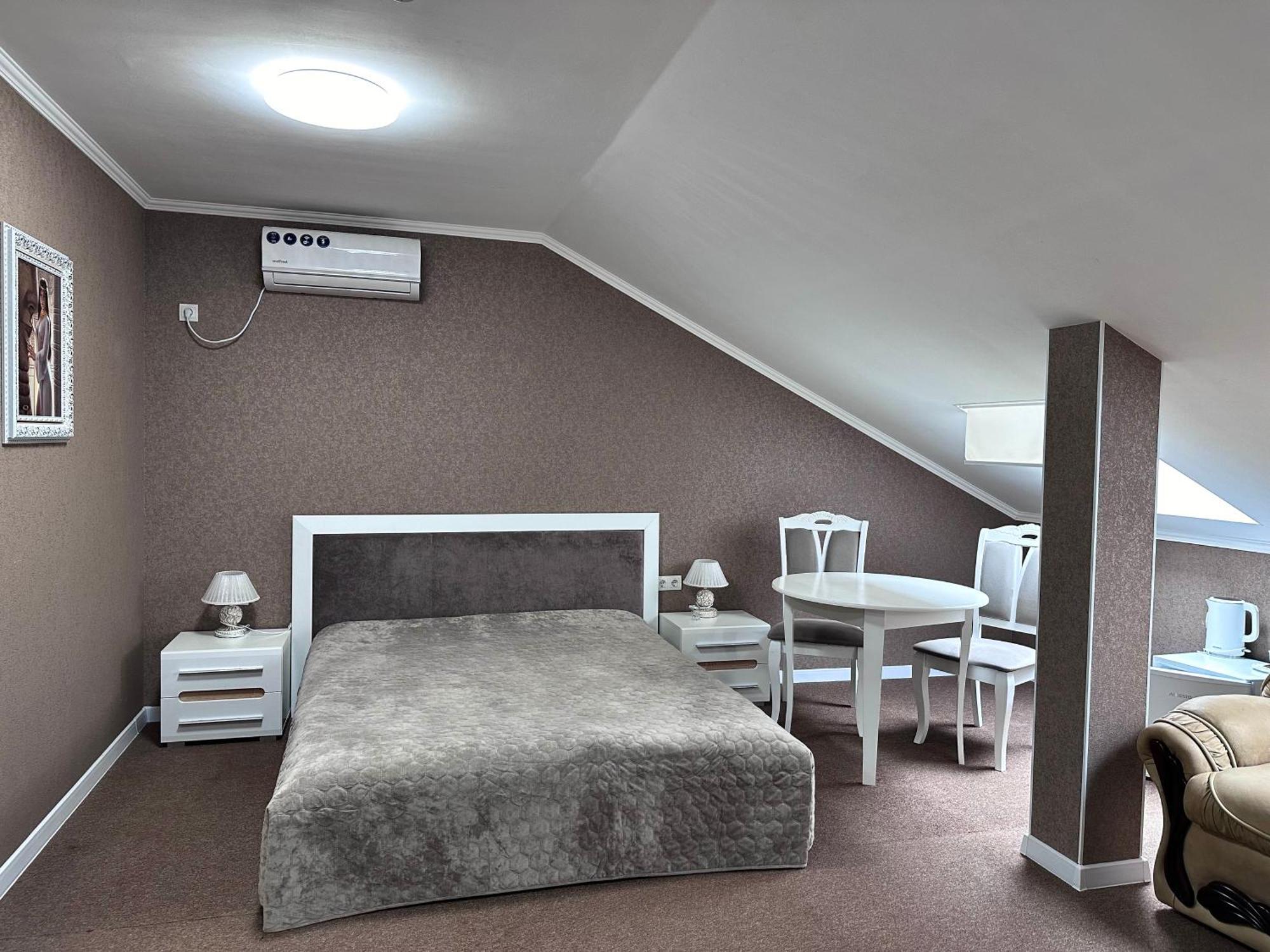 Hotel Korona Kropyvnytsky Extérieur photo