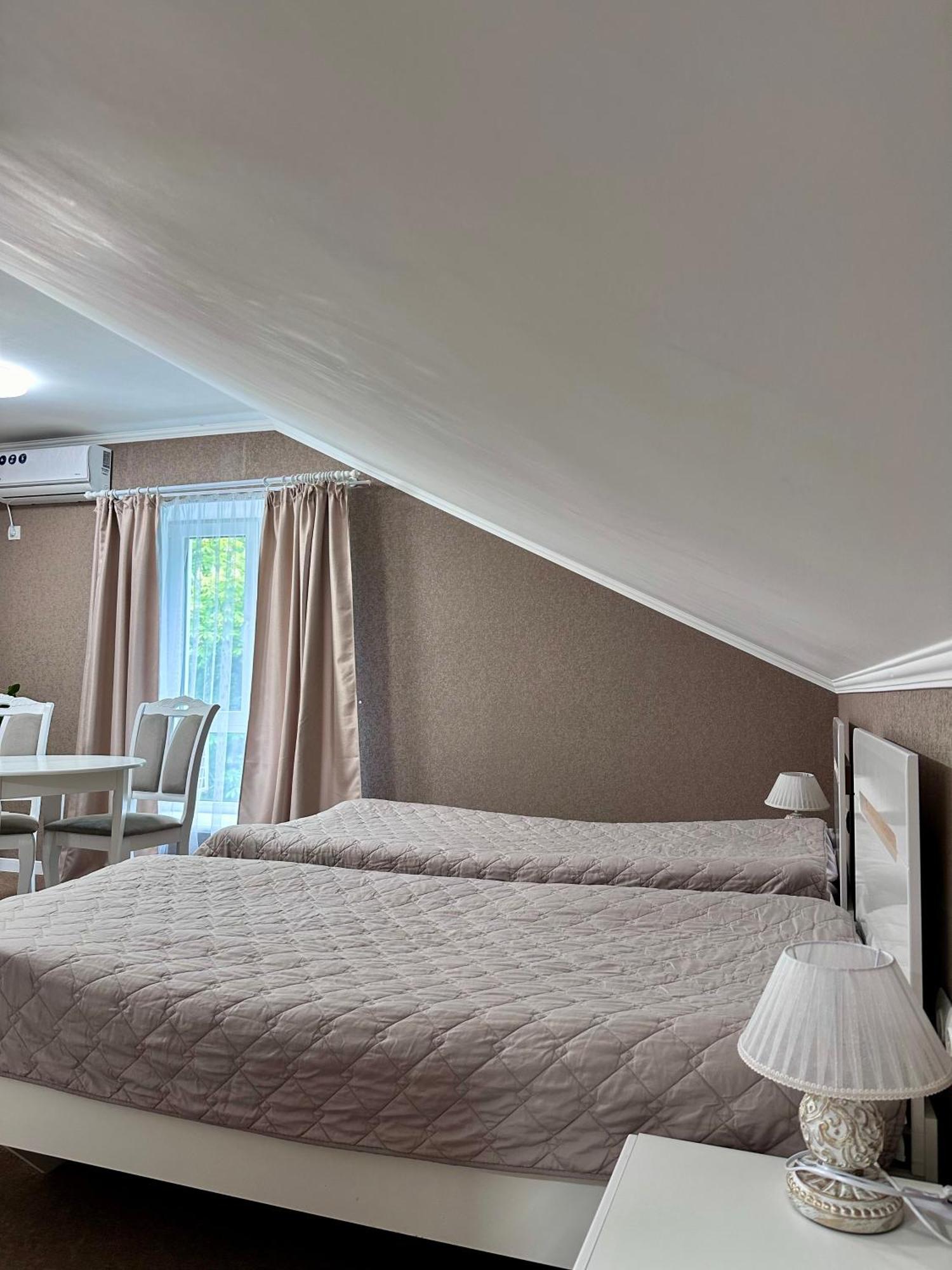 Hotel Korona Kropyvnytsky Extérieur photo